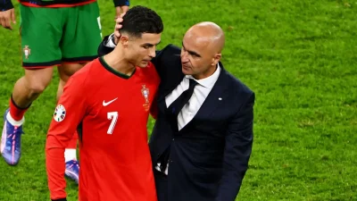 ধারনা করা হচ্ছে যে মার্টিনেয একটু রয়ে-সয়েই রোনাল্ডোকে ব্যাবহার করবেন।