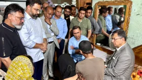 রামিসার স্কুলের খালি বেঞ্চ, শোক, ক্ষোভ, আশ্বাস
