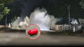 ককটেল আতঙ্কে ঢাকায় ৩০০ তল্লাশি চৌকি, জমায়েতে কড়াকড়ি