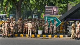 ভারতে ভোটার তালিকা বিতর্ক: শনিবারের বিক্ষোভ ঘিরে ট্রেন বাতিল