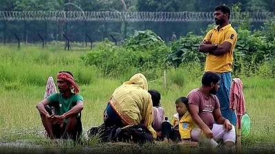 অ্যামনেস্টি ইন্টারন্যাশনাল এবং হিউম্যান রাইটস ওয়াচ বহুবার দক্ষিণ এশিয়ার সীমান্তে পুশ-ইন প্রক্রিয়াকে গুরুতর মানবাধিকার লঙ্ঘন হিসেবে অভিহিত করেছে।