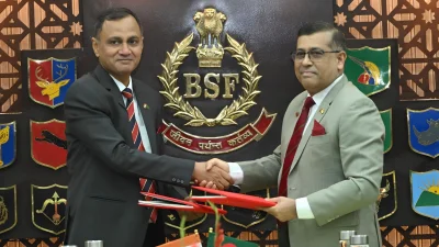 ৮ই জুন থেকে ১১ই জুন পর্যন্ত দিল্লিতে হওয়া ৫৭তম সীমান্ত সম্মেলনে &lsquo;জয়েন্ট রেকর্ড অব ডিসকাশন&rsquo; জেআরডি সই করেন দুই বাহিনী মহাপরিচালক।