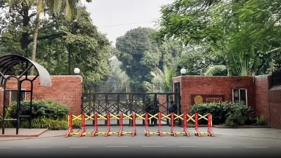 মাস্টারপ্ল্যানের নকশা করেন বিশ্বখ্যাত স্থপতি লুই আই কান।