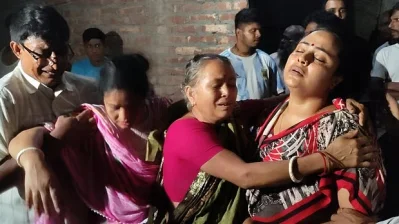 বৃহষ্পতিবার রাতে শেষবারের মতো বোন পূজা চক্রবর্তীর সাথে কথা বলেছিলেন প্রীতিলতা চক্রবর্তী।