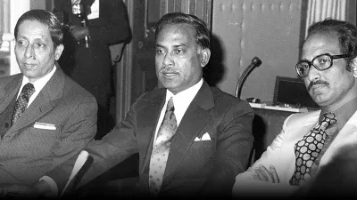 জিয়াউর রহমান এমন একটি ভারসাম্যের মধ্যে ১৯৭৮ সালে বিএনপি প্রতিষ্ঠা করেছিলেন, যেখানে ডান-বাম ও মধ্যপন্থি- সবারই প্রবেশ ছিলো অবাধ। এর ফলে দ্রত জনপ্রিয় হয়ে ওঠে দলটি।